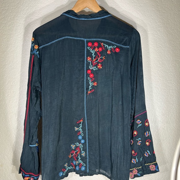 Johnny Was Catina Blouse Almeria in Evergreen Japanese Rayon NWT - Picture 13 of 13